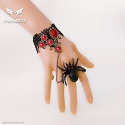 Браслет с кольцом кружевной "Паук" (декор, стразы)
