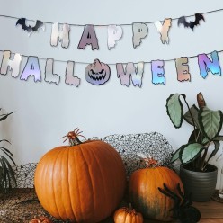 Гирлянда-буквы "Happy Halloween" на ленте 17см* 5м голограф