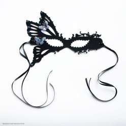 Маска резная "Бабочка" (бабочки, стразы радужные) фетр