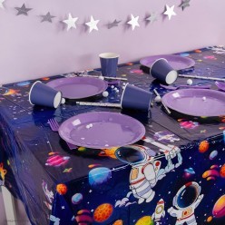 Скатерть "Космос" 137*183 см, полиэтилен