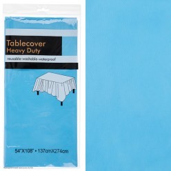 Скатерть небесно-голубая 137*274 см, полиэтилен