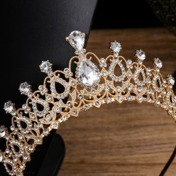 Диадема "Капли" (металл, стразы) золотой/прозрачн 16*5,5