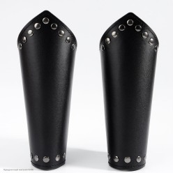 Нарукавники кожзам (клёпки) чёрные 21,5*24,5см