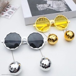 Очки с подвесками "Диско-шар" цвета асс-ти