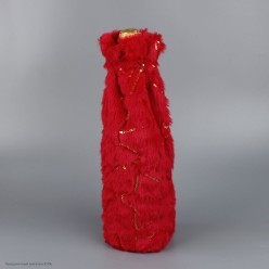 Чехол на бутылку с вышивкой (мех) белый, красный 32*12 см
