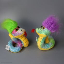 Мягкий СГ "Змея с хохолком" 18 см