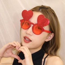 Очки "Сердца на оправе" (пластик) цвета ассорти