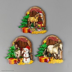 Магнит СГ Лошадь "Ворота" (дерево) 7,5*7,5см