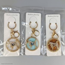 Брелок СГ "Лошадь" (в круге) 5*5см (металл, стразы)